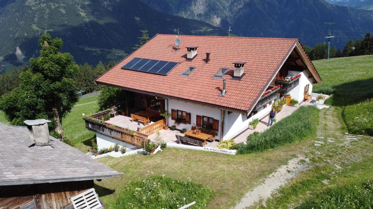 첸나 Portnerhof Auf Oberkirn 아파트 외부 사진